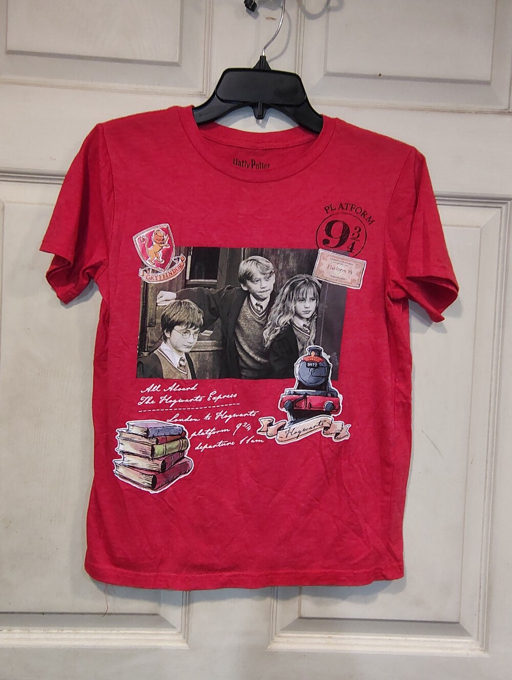 Harry Potter Kid's Size L Red Graphic Tshirt